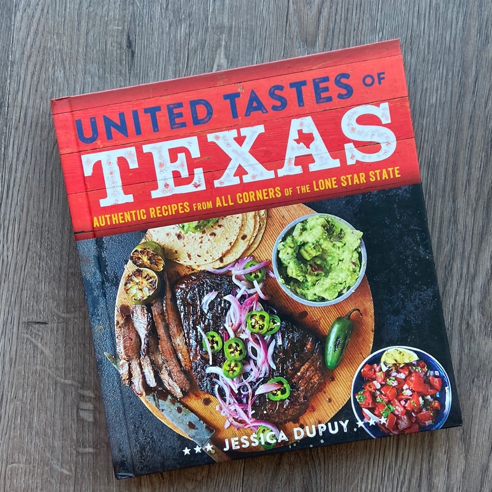 Like new! Southern Living United Tastes of Texas Cookbook
